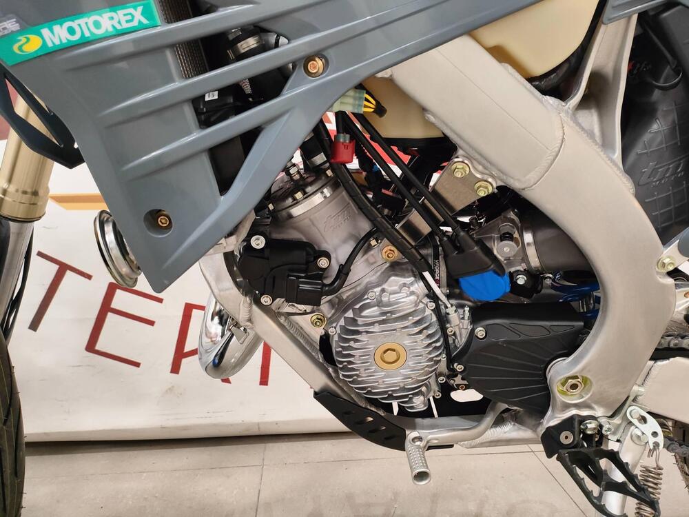 Tm Moto SMR 125 ES Fi 2T (2025) (6)