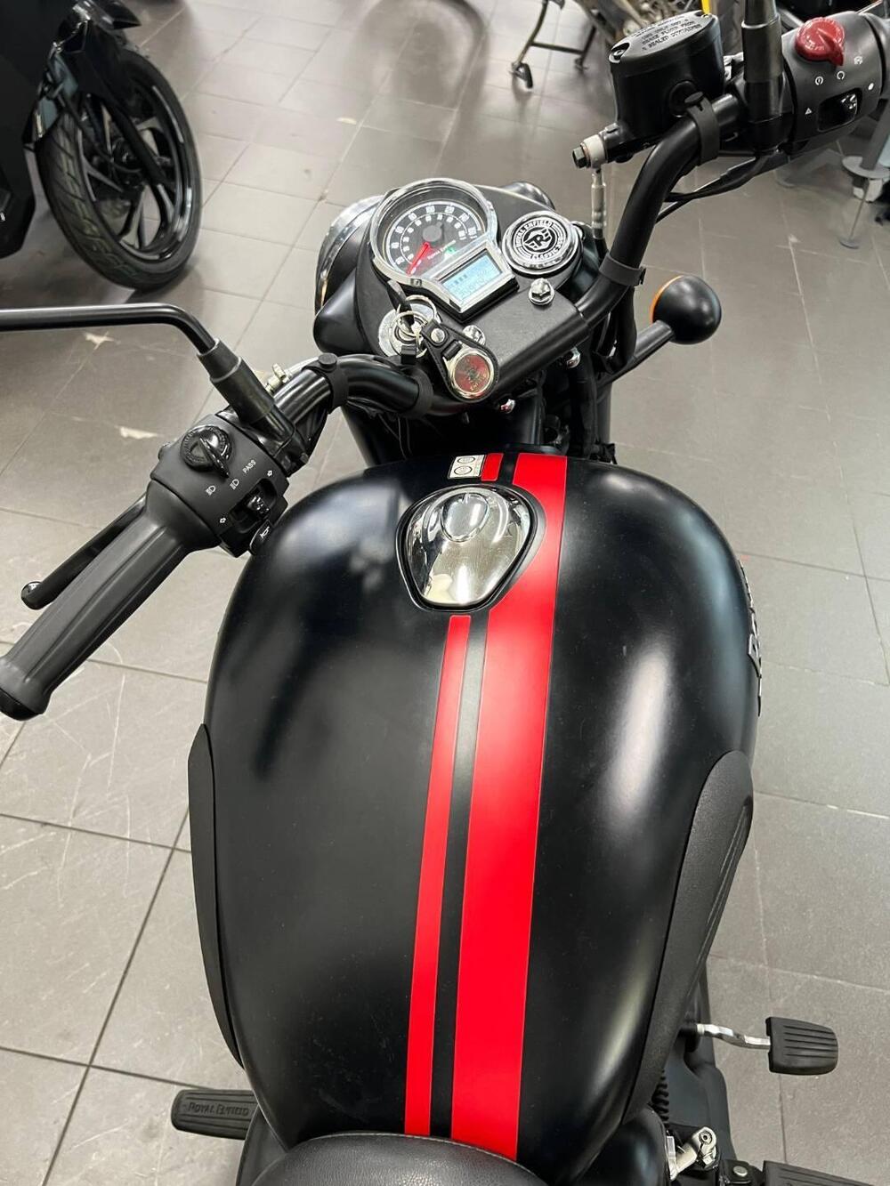 Royal Enfield Classic 350 (2021 - 26) (5)