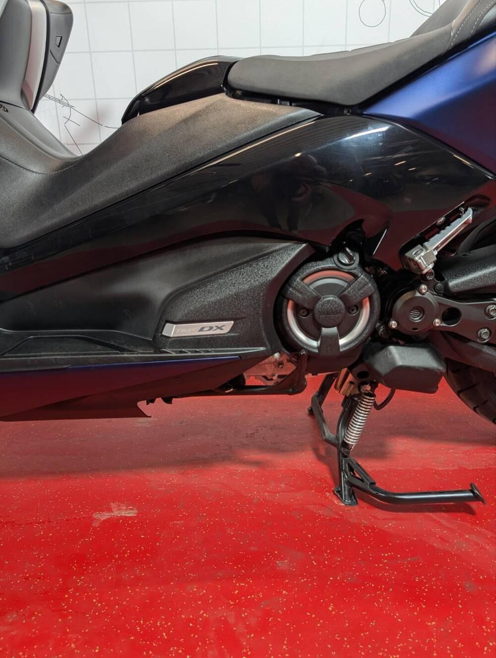 Yamaha T-Max 530 DX (2017 - 19) (16)