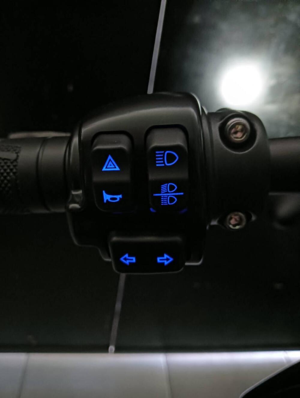 QJ Motor SRV 600 V (2025 - 26) (17)