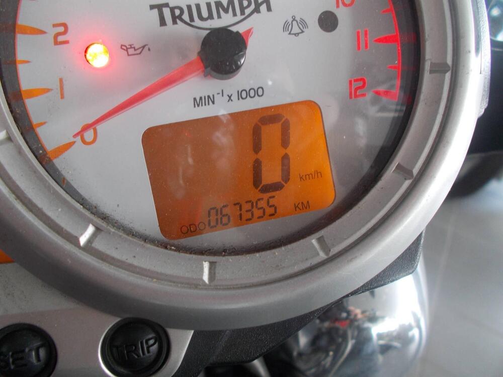 Triumph Speed Triple 1050 (2005 - 11) (6)