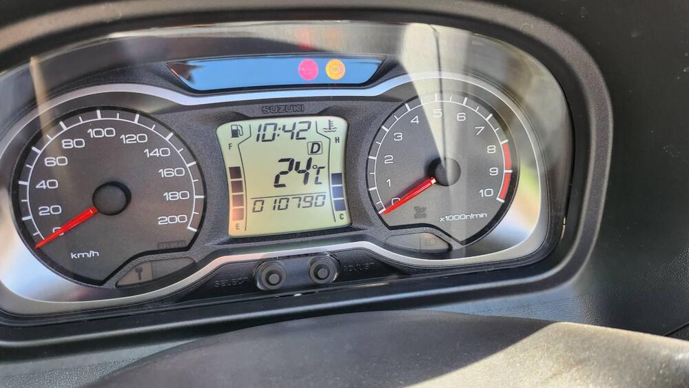 Suzuki Burgman AN 650 Executive ABS (2013 - 17) (8)