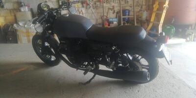 Moto Guzzi V7 III Stone (2017 - 20) usata