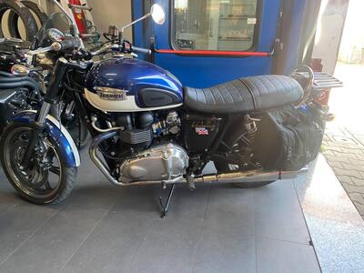 Triumph Bonneville SE (2009 - 13) usata