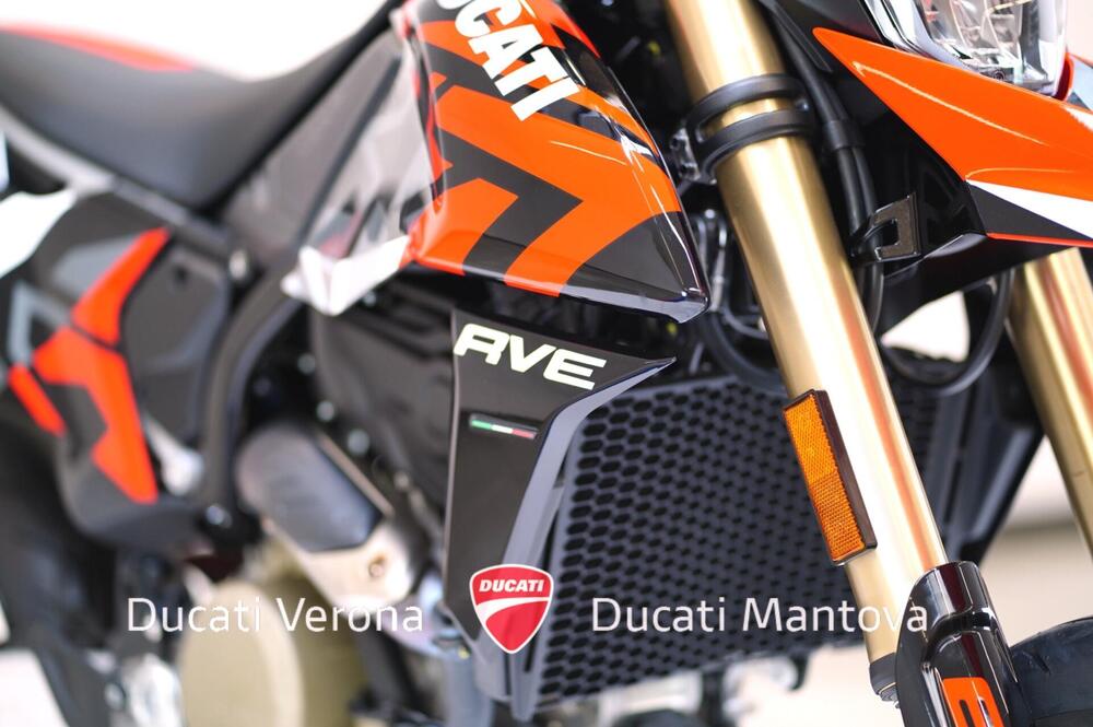 Ducati Hypermotard 698 Mono RVE (2024 - 25) (11)