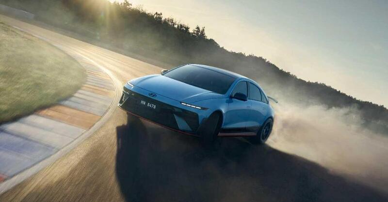 Hyundai Ioniq 6 N: l&rsquo;elettrica da 650 CV che punta alla pista con il cambio simulato 