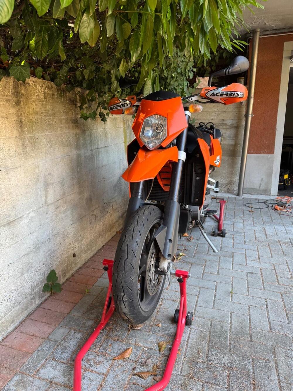 KTM 950 Supermoto (2006 - 08) (2)