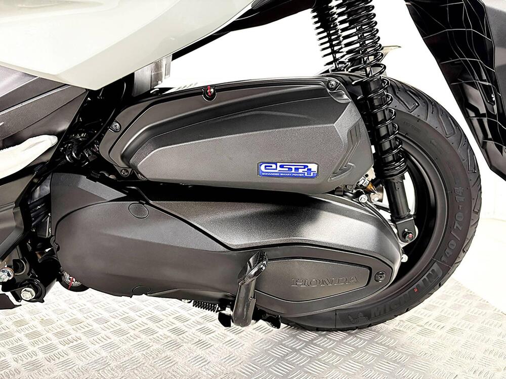 Honda Forza 350 Deluxe (2022 - 24) (15)