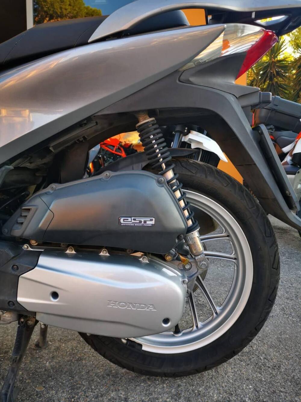 Honda SH 150 i ABS (2013 - 16) (6)