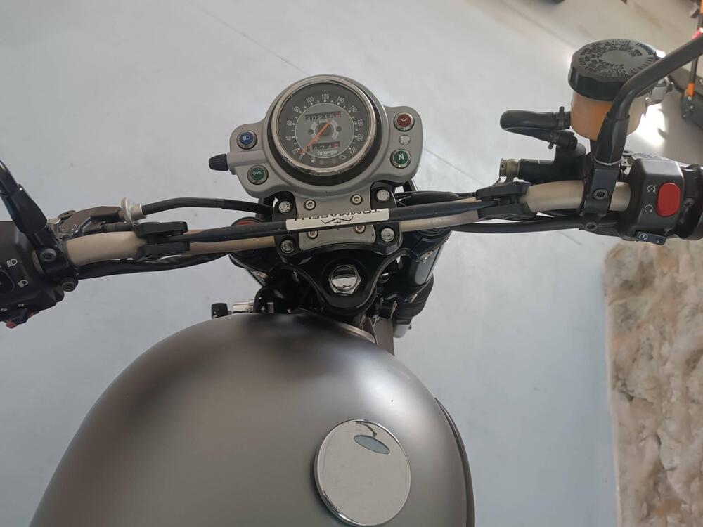 Triumph Scrambler (2006 - 17) (6)