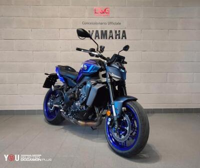 Yamaha MT-09 Y-AMT (2024 - 25) usata
