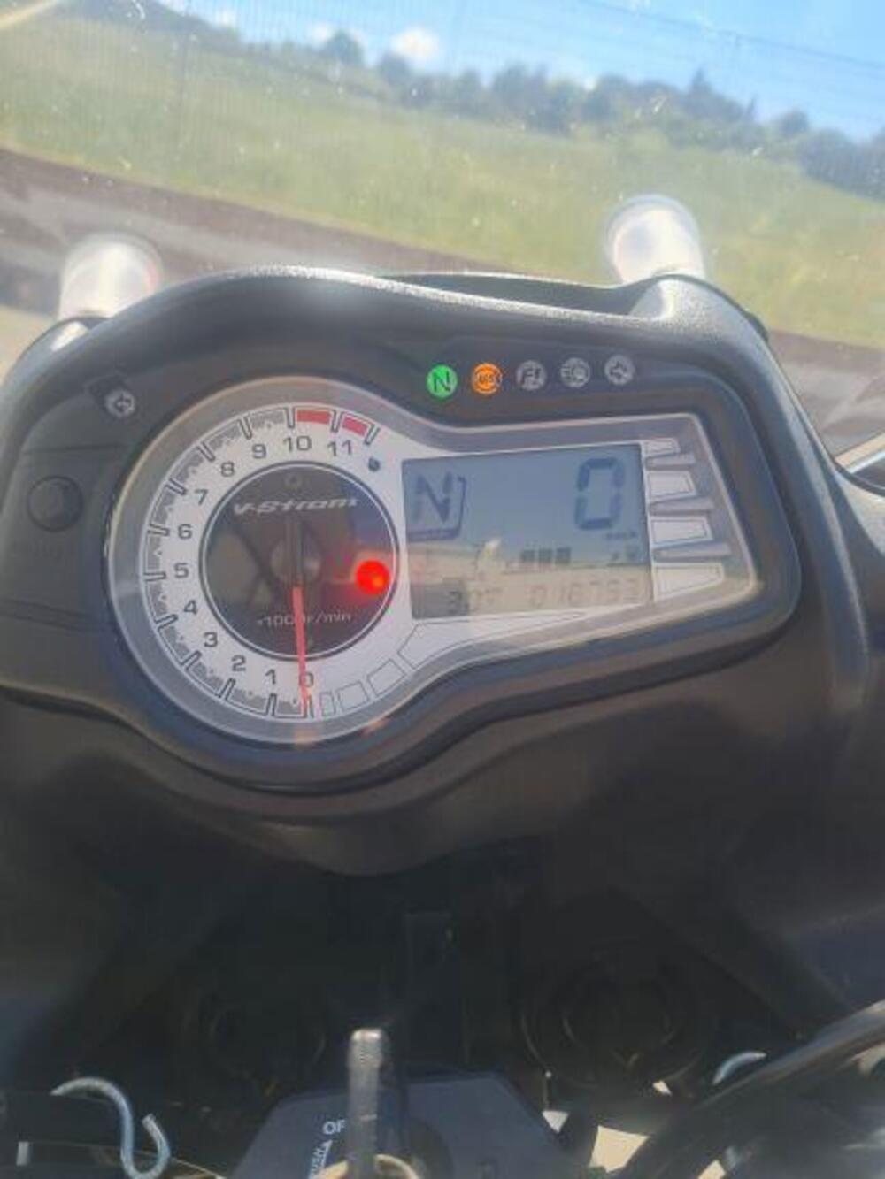 Suzuki V-Strom 650 ABS (2011 - 17) (7)