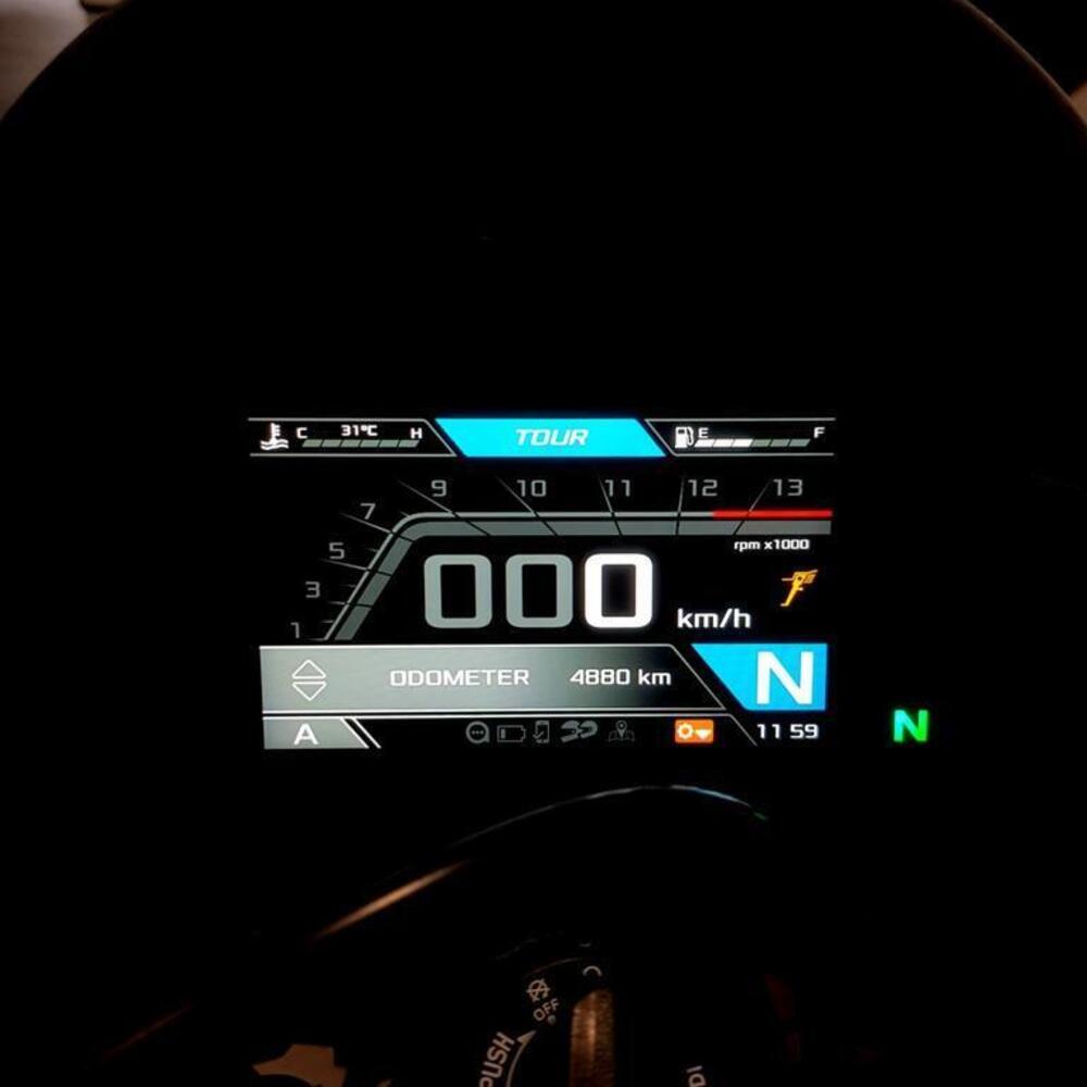 Aprilia Tuono V4 Factory (2021 - 24) (5)