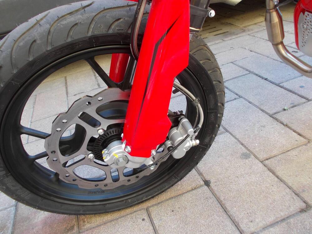 Swm SM 125 R (2025 - 26) (16)