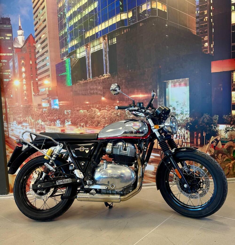 Royal Enfield Interceptor 650 (2021 - 25)