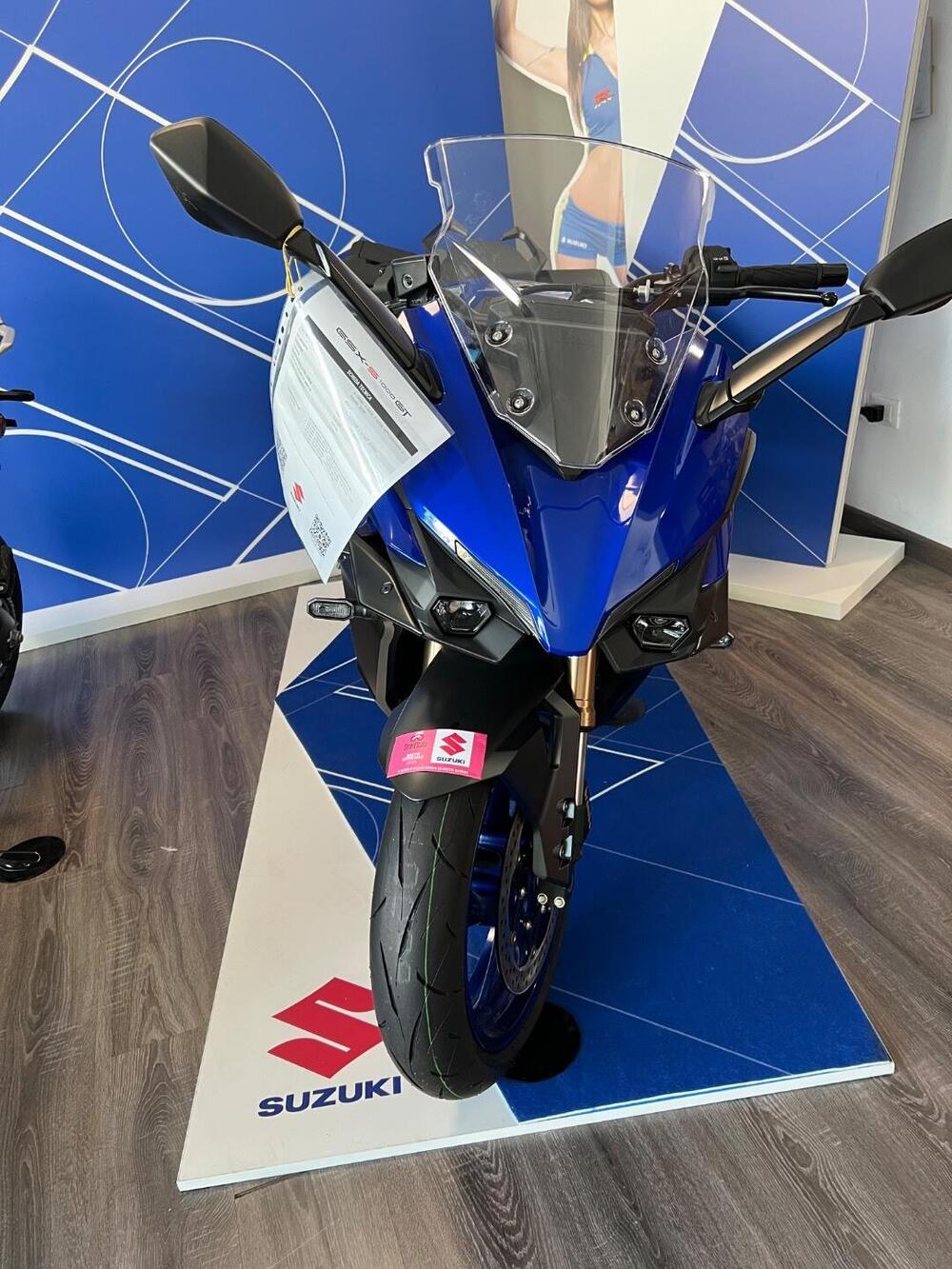 Suzuki GSX-S1000GT (2025) (2)