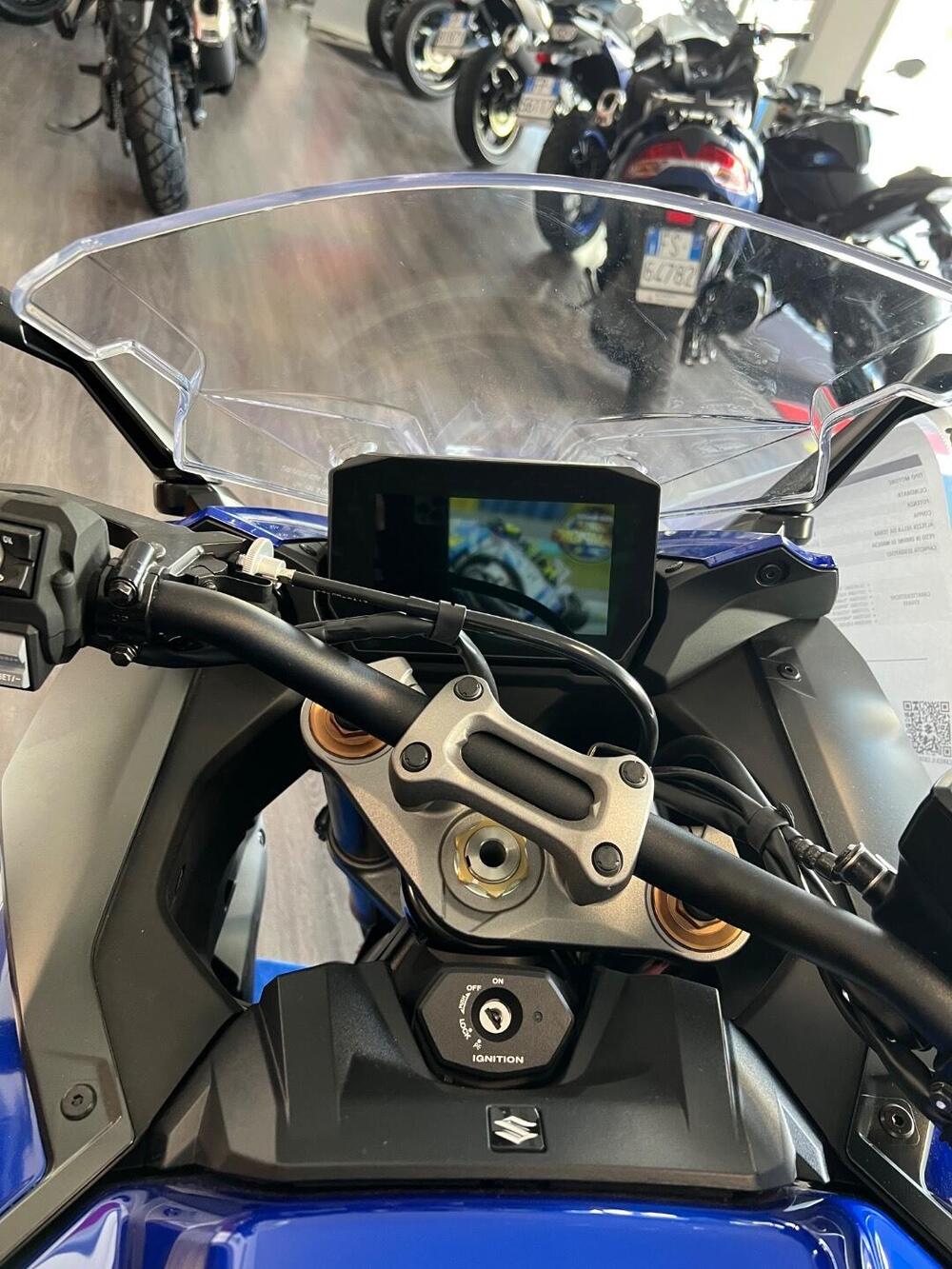 Suzuki GSX-S1000GT (2025) (4)