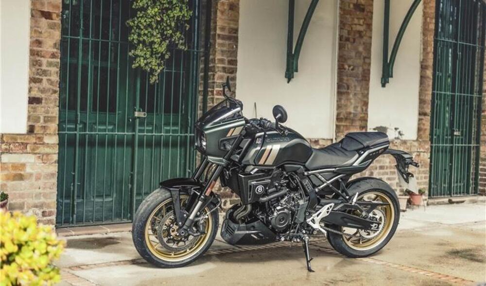 Suzuki GSX-8TT (2025 - 26) (19)