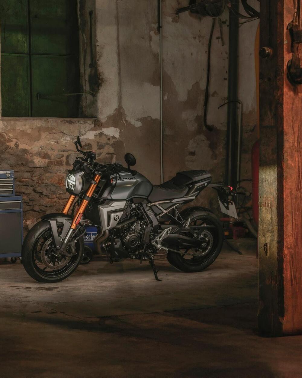 Suzuki GSX-8T (2025 - 26) (16)