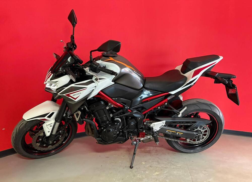 Kawasaki Z 900 (2021 - 24) (3)