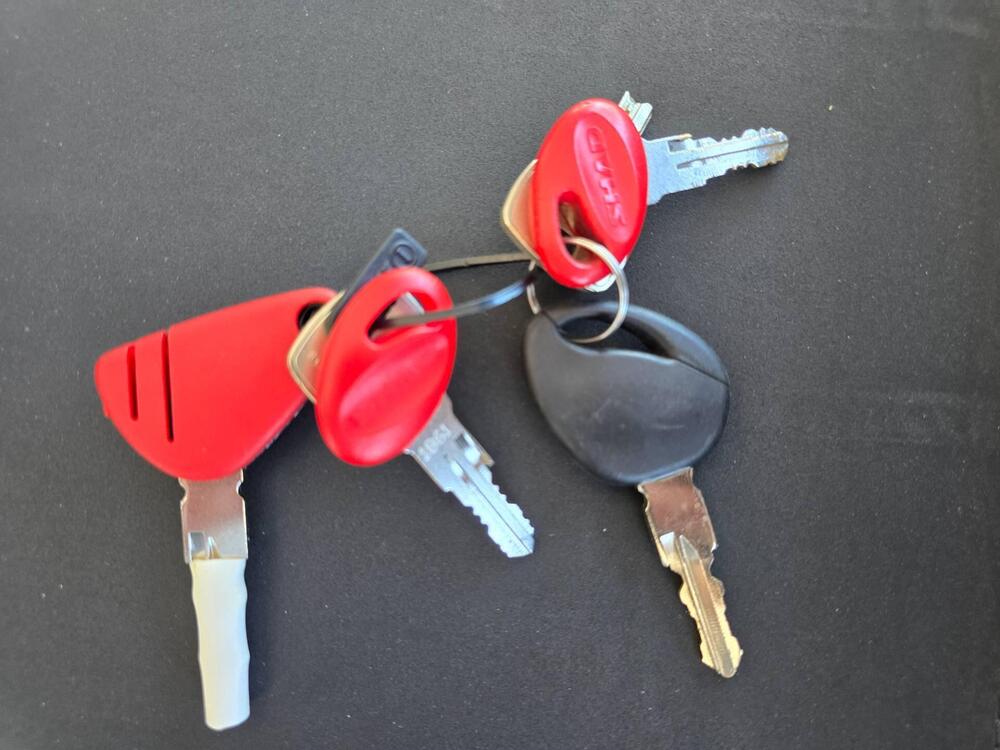 Piaggio Mp3 300 Hpe Sport (2019 - 20) (9)