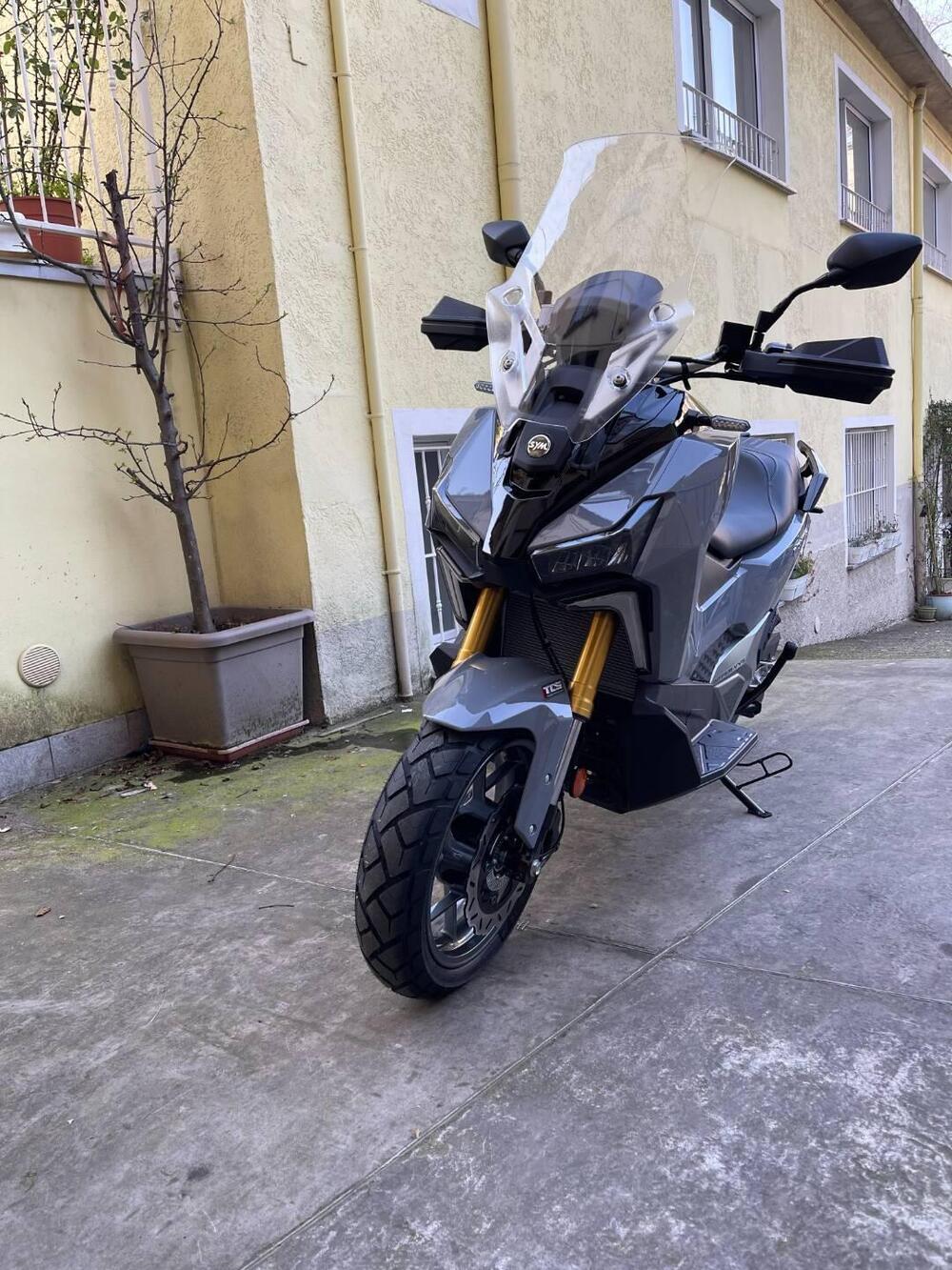 Sym ADXTG 400 (2025) (4)