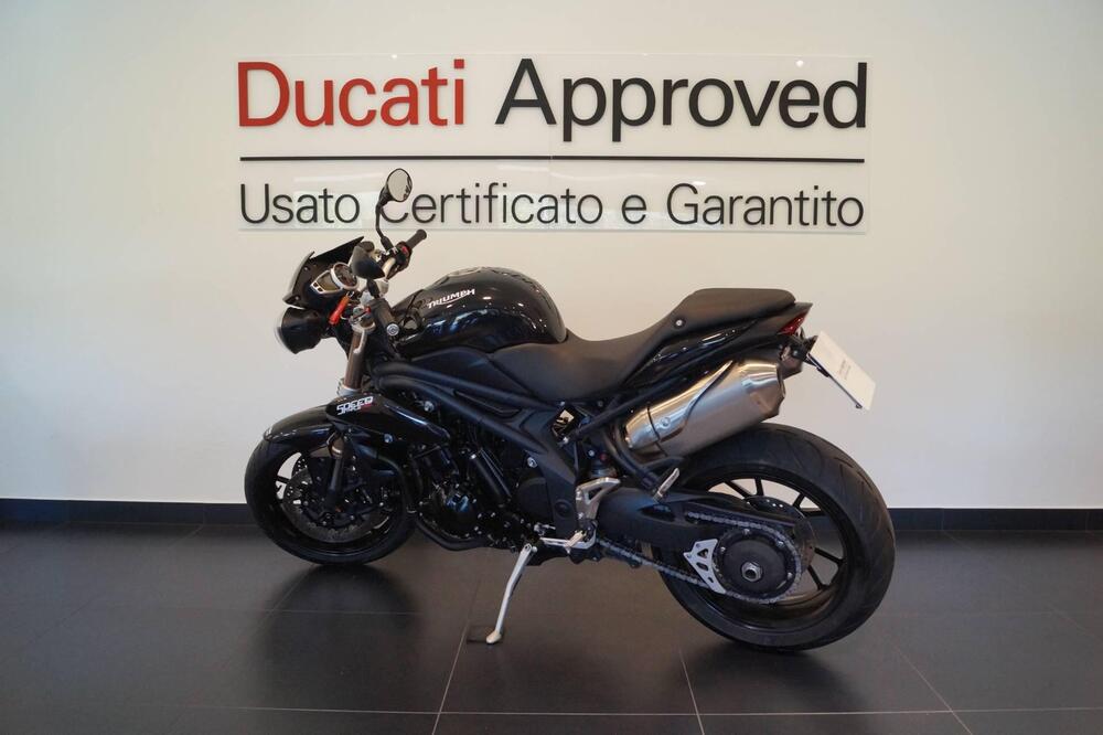 Triumph Speed Triple 1050 (2011 - 13) (3)