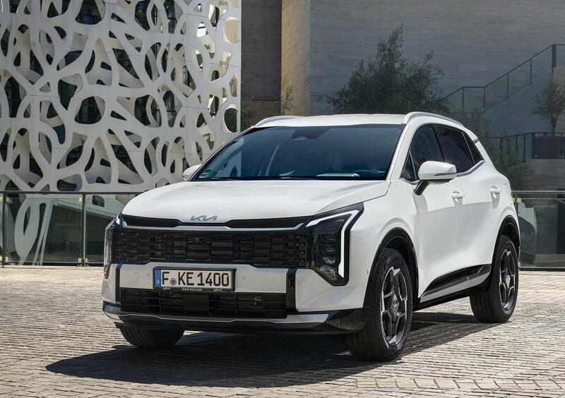 Kia Sportage (2021-->>) (2)