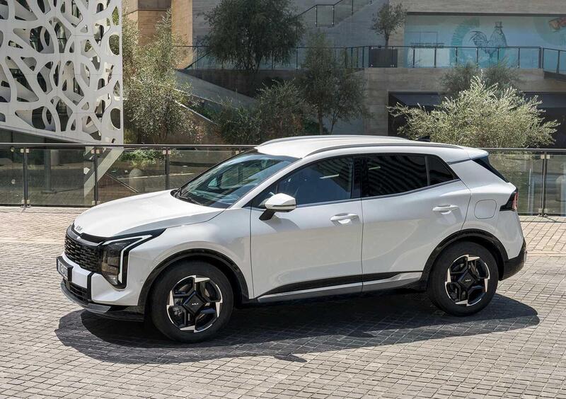 Kia Sportage (2021-->>) (8)