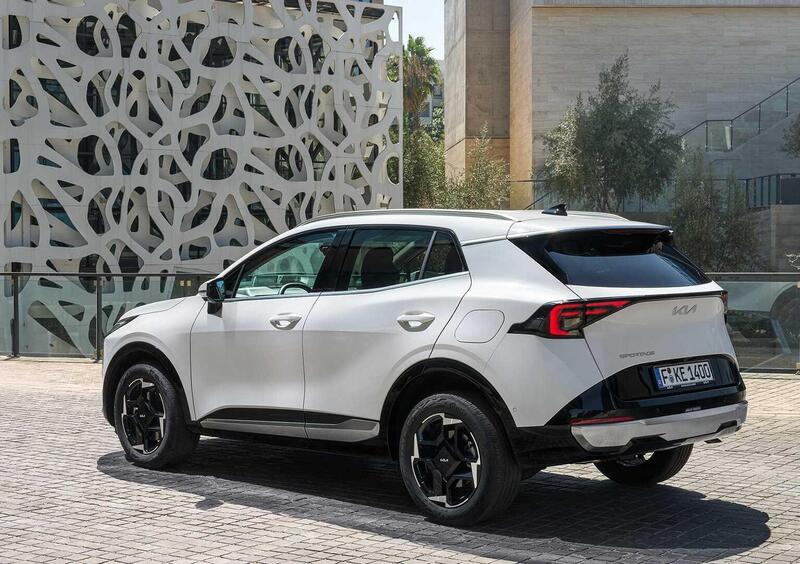 Kia Sportage (2021-->>) (7)