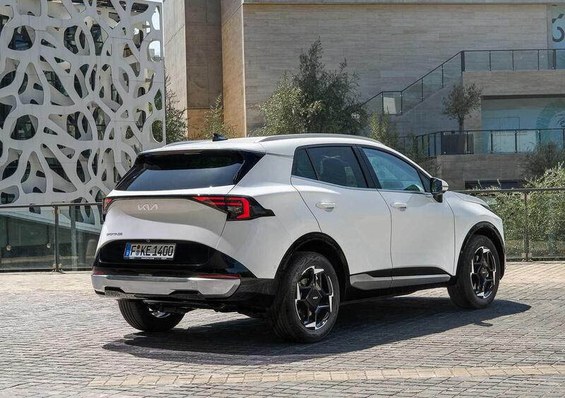 Kia Sportage (2021-->>) (5)