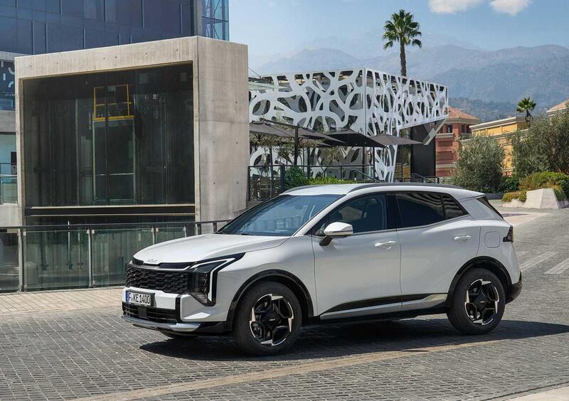 Kia Sportage (2021-->>) (9)