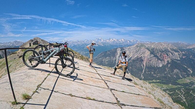 Test estremo batteria Bosch 800Wh: 2200 metri di dislivello sullo Chaberton! [VIDEO]