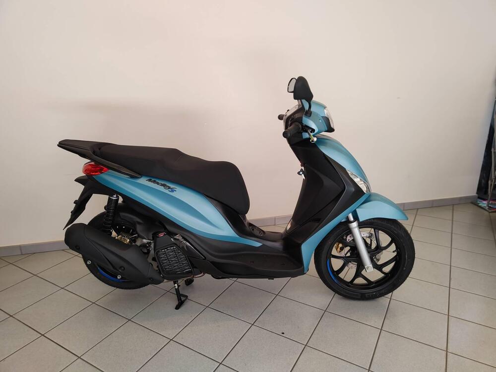 Piaggio Medley 200 S (2025 - 26) (2)