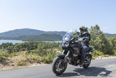 Test Rieju Xplora 557 &amp; Xplora 707: la prova su strada delle nuove Crossover [VIDEO]