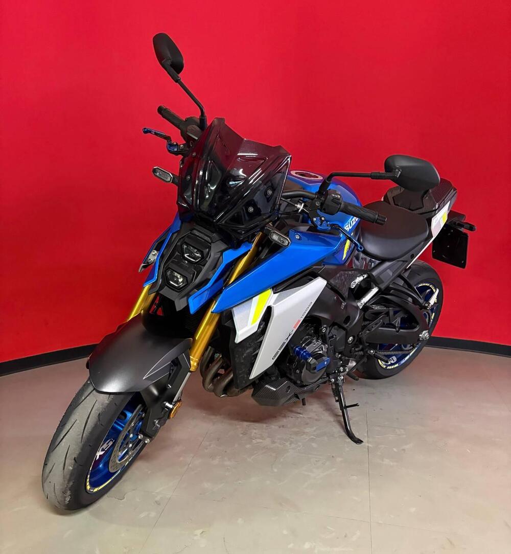 Suzuki GSX-S1000 (2021 - 25) (4)