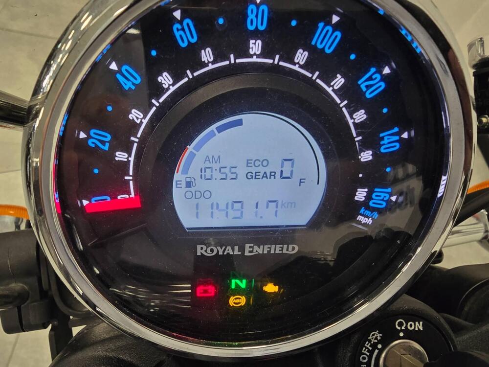 Royal Enfield Meteor 350 (2021 - 26) (5)