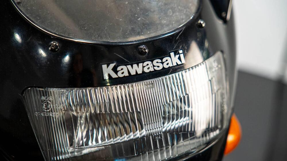 Kawasaki ZZR 1100 (1989 - 01) (14)