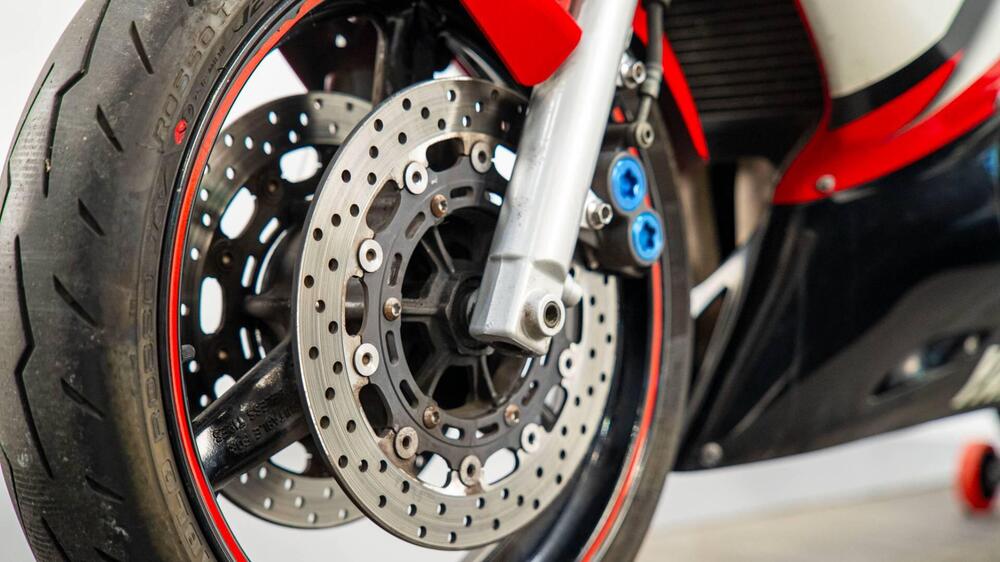 Yamaha YZF R6 (2003 - 04) (12)