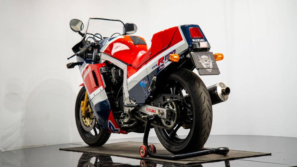 Suzuki GSX R 1100 (1986 - 88) (8)