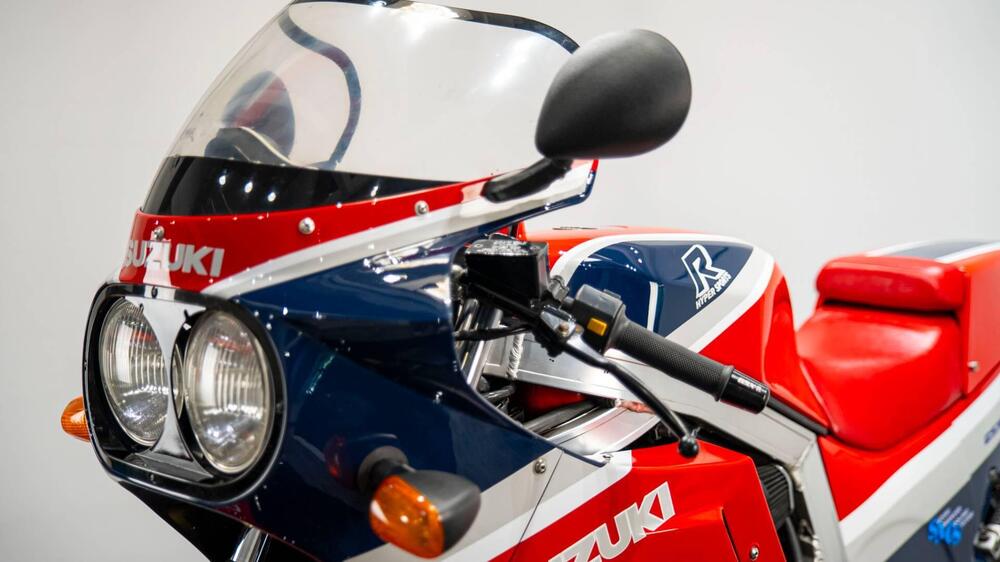 Suzuki GSX R 1100 (1986 - 88) (11)