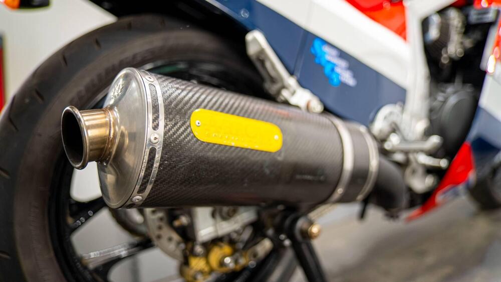 Suzuki GSX R 1100 (1986 - 88) (17)