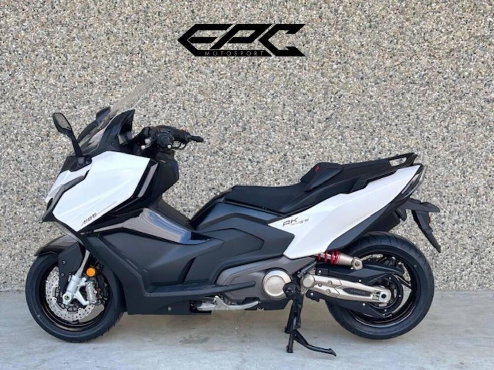 Kymco AK 575 Premium (2025) (2)