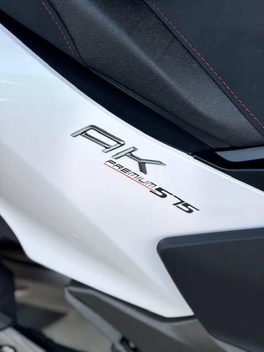 Kymco AK 575 Premium (2025) (6)