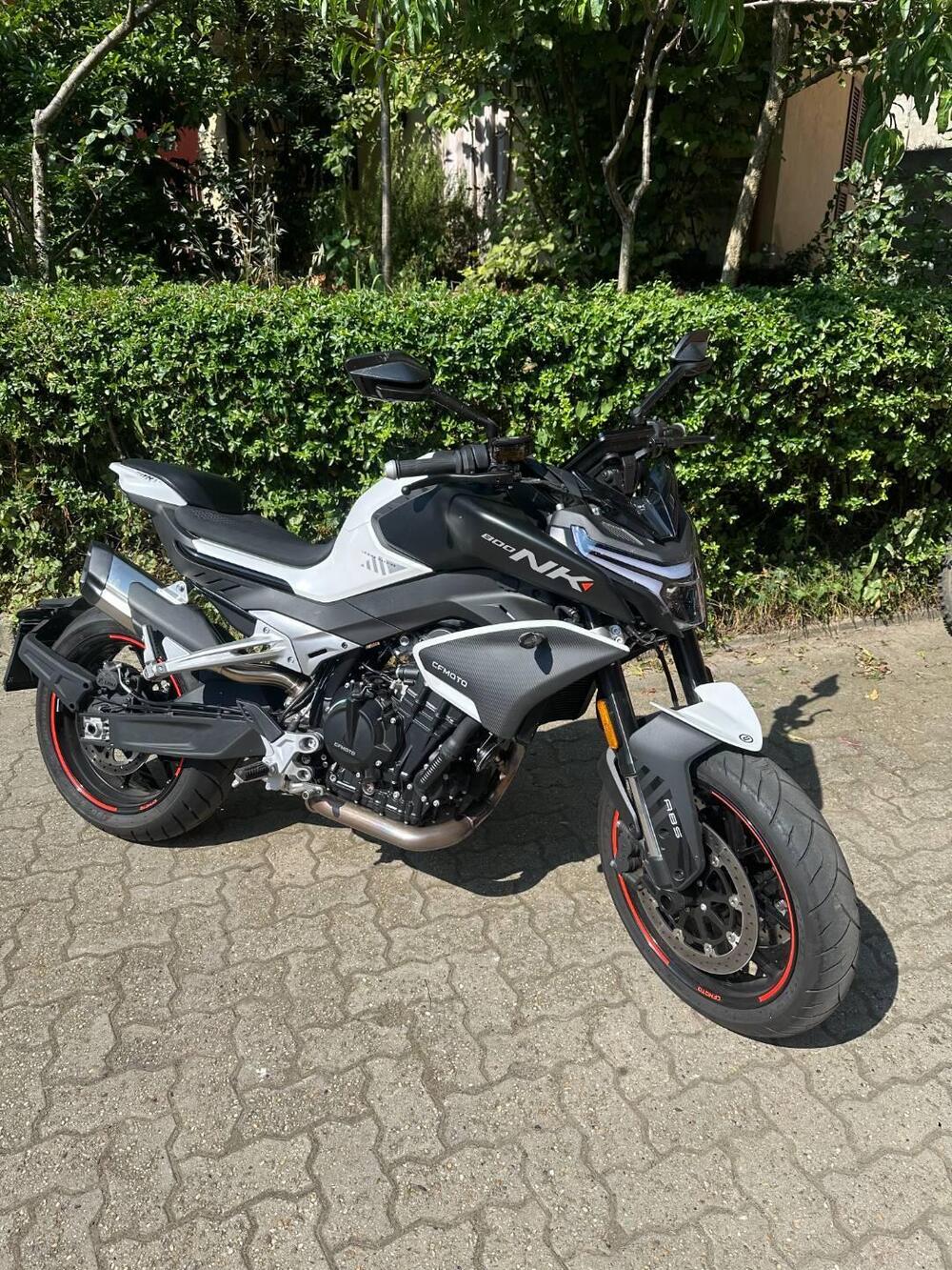 CFMOTO 800NK Advanced (2023 - 26)
