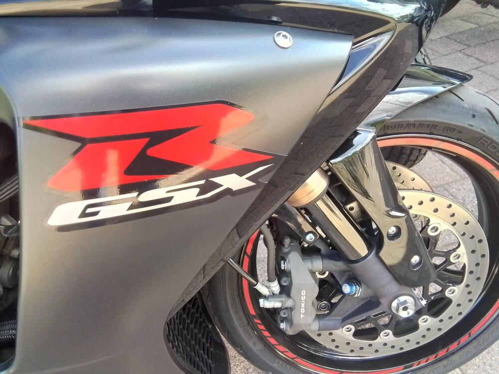 Suzuki GSX-R1000 (2006 - 08) (7)