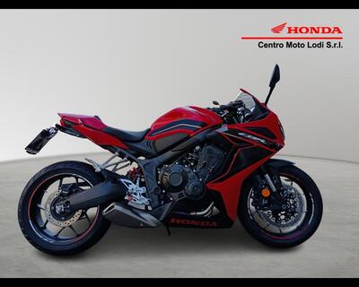 Honda CBR 650 R (2021 - 23) usata