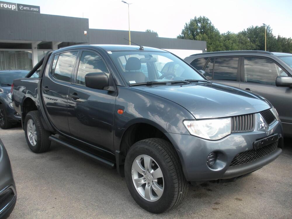Mitsubishi L200 usata a Frosinone (7)