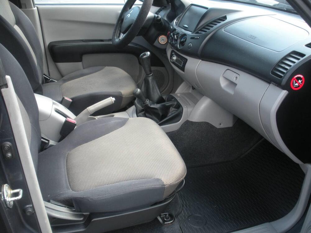 Mitsubishi L200 usata a Frosinone (8)