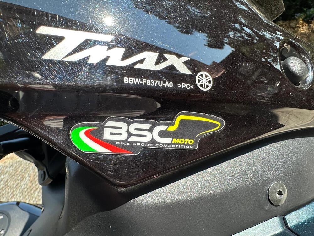 Yamaha T-Max 560 Tech Max (2022 - 24) (7)